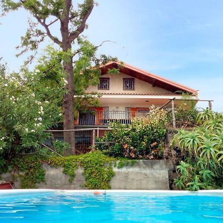 Villa Mimosa Zafferana Etnea Exteriör bild