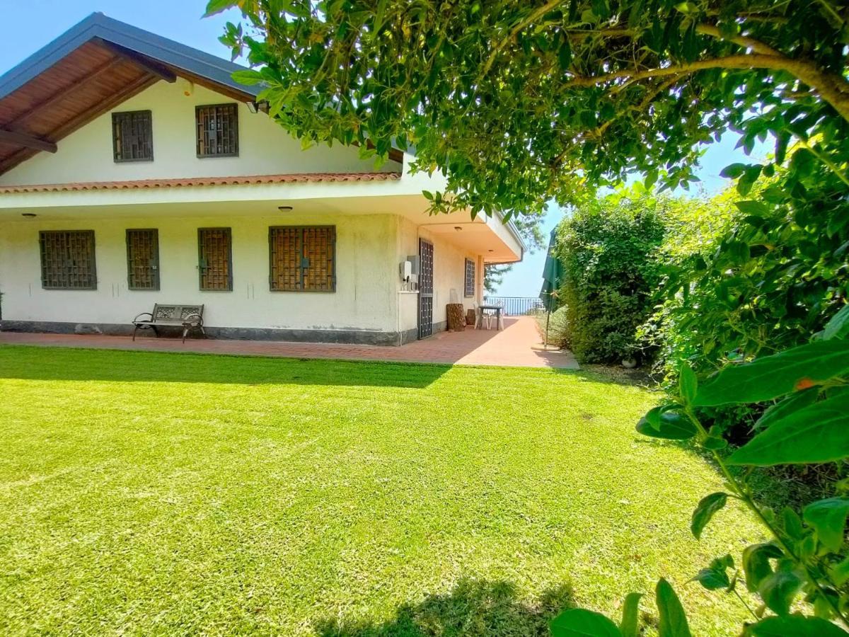 Villa Mimosa Zafferana Etnea Exteriör bild